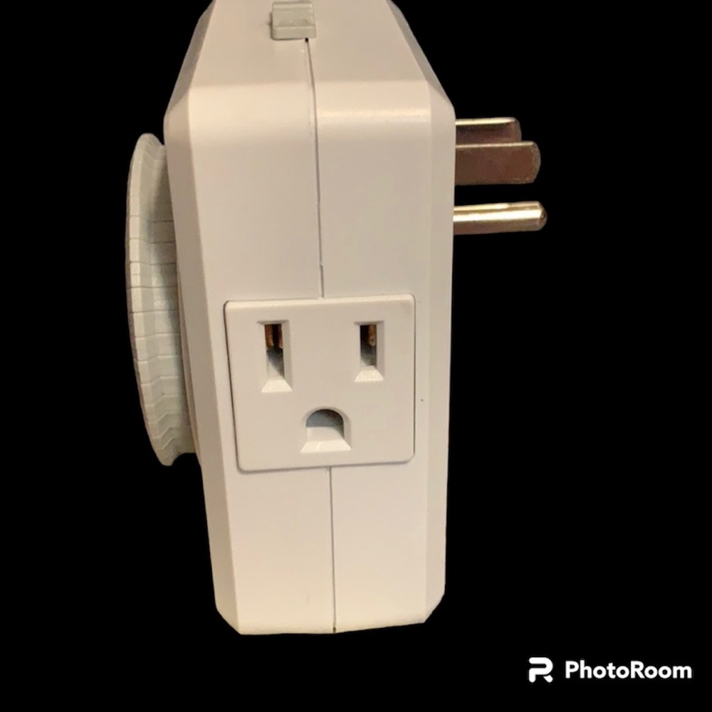 🎈HOST PICK🎈| Dual Timer Plug - Picture 3 of 5